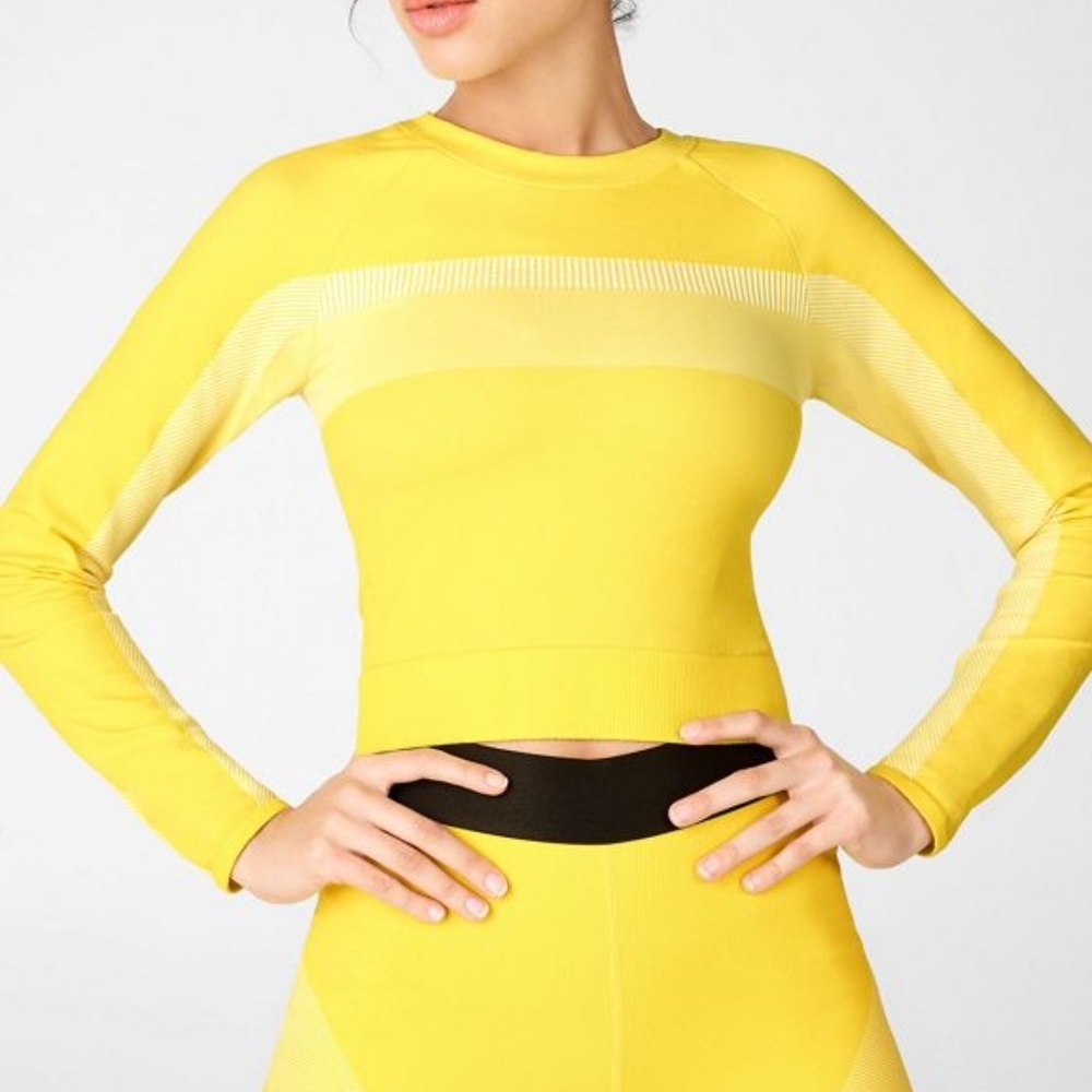 NEW Fabletics Yellow Seamless Cropped Top Size XS Activewear Colorblock Athletic